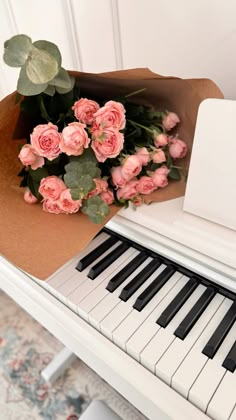 Be Thou My Vision, Piano Decor, Birthday Wishes Flowers, What A Girl Wants, A New Me, Pink Photo, Instagram Layout, Aesthetic Picture