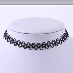 Classic Black Choker New! Choker Png, Emo Choker, Gothic Choker Necklace, Theater Design, Kids Umbrellas, M Jewelry, Choker Necklace Designs, Jewelry Classic, Gothic Chokers