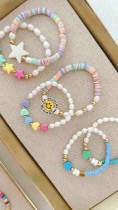 Clay Bead Inspo Necklace, Beaded Jewelry Kids, Ideas With Clay Beads, Beaded Jewelry Clay Beads, Aesthetic Jewelry Ideas, Cute Preppy Bracelet Ideas, Preppy Beaded Jewelry, Diy Charms Jewelry, Preppy Accessories Jewelry