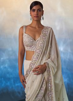 Ivory Embellished Georgette Saree Angad Singh - Fabilicious Fashion Mehendi Saree, Ivory Saree, Party Sarees, Indian Wedding Wear, Glamour Dress, Fancy Blouses, Dress Indian Style, Georgette Saree, Indian Designer Outfits