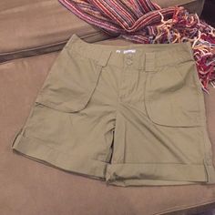 Khaki Green Cargo Shorts. Nwot Waist 16” Rise 10” Inseam 7” Rolled, 10.5 Unrolled Cheap Green School Shorts, Green Cargo Shorts, Green Cargo, Khaki Green, Cargo Shorts, Size 10, Fast Delivery, Customer Support, Full Service