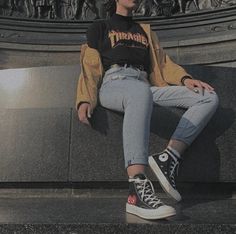 Converse Outfits, Tokyo Street Fashion, Outfits 90s, Korean Fashion Outfits, Skater Girl Outfits, Vintage Ideas, Fashion 90s, Skater Girl, Hipster Outfits