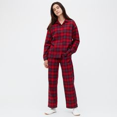 Flannel Long-Sleeve Pajamas Comfortable Pajamas, Flannel Women, Flannel Pajamas, Cotton Bottoms, Womens Loungewear, Long Sleeve Pyjamas, Checkered Pattern, Cotton Flannel, Uniqlo