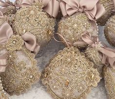 several decorative ornaments with bows on them