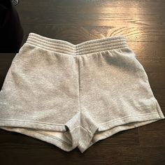 Brand New Grey Aritzia Sweat Shorts Size Xs No Tags Just Didn’t Fit, Originally $58 Grey Comfy Shorts, Sweat Shorts Brandy Melville, Leisure Shorts With Ribbed Waistband, High Waist Leisure Shorts With Built-in Shorts, Casual High Waist Shorts With Ribbed Waistband, Casual High-waisted Workout Shorts, Shorts For Winter, Grey Sweatshorts, Aritzia Shorts