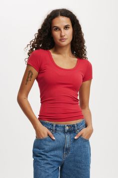 Staple Rib Scoop Neck Short Sleeve Top Casual Ribbed Tops With Scoop Back, Stretch Ribbed Scoop Neck T-shirt, Basic Ribbed Scoop Neck T-shirt, Basic Ribbed T-shirt With Scoop Neck, Solid Color Stretch Top With Scoop Neck, Fitted Ribbed T-shirt With Scoop Neck, Red Seamless Scoop Neck Top, Fitted Scoop Neck Seamless T-shirt, Fitted Seamless Scoop Neck T-shirt