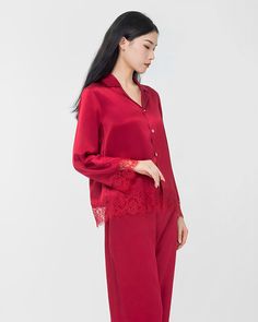 ● 22 mm silk fabric, 100% mulberry silk trouser pajamas.● A delicate and elegant touch of silk that captures a unique memory.● Romantic floral lace on satin silk.● A blend of classic and modern elements, engraved with a passionate love for each other. Silk Pajamas Set, Wine Red Color, Silk Bag, Silk Pajama Set, Modern Elements, Lace Silk, Lace Splicing, Silk Trousers, Romantic Lace