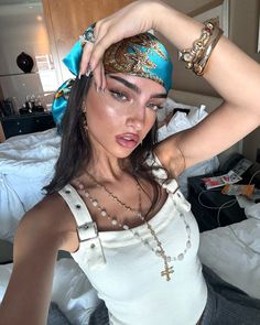 Ella Christo - IG Post November 18, 2024 Sagittarius Mars, Cute Aesthetic Clothing, Hair Styling Hacks, Earthy Clothing, Inverted Triangle Outfits, Blazer Outfits Casual, Arabian Beauty Women, Foto Ideas Instagram