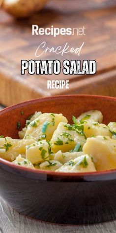 a big bowl of cracked potato salad New Potatoes Recipes, Delicious Potatoes, Healthy Greens, Classic Potato Salad, Potatoes Recipes, New Potatoes, Potato Salad Recipe, Potatoes Au Gratin