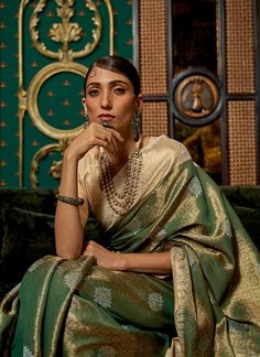 Shop Indian Clothing In UK - HATKAY Thread Tassels, Bridesmaid Saree, Latest Indian Saree, Salwar Dress, Kanjivaram Silk Saree, Weaving Designs, Lehenga Choli Online, Indian Sarees Online, Half Sleeve Blouse