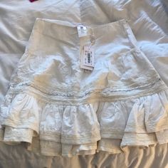 Nwt! Fun White Ruffle Skirt With Small Sequin Detail. Hand Embroidered On Bottom And Middle Of The Skirt. Side Zipper Closure. Italian Size 40 Is Us Size 4 Goddess Embodiment, Witchy Fall, White Ruffle Skirt, Double Closet, Frills And Ruffles, Dream Fashion, Digital Closet, Cute Shorts, Ruffle Skirt