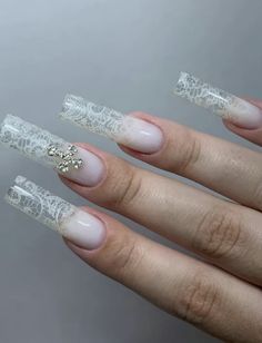 Nails Lace, White Lace Nails, Nyc Nails, Dark Red Nails, Lace Nails, Really Cute Nails, Soft Nails, Manicure Y Pedicure