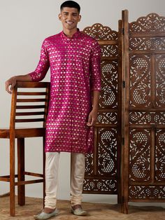 VASTRAMAY Men's Dark Pink Foil Printed Kurta With Cream Pyjama Set This elegant set from VASTRAMAY is perfect for festive occasions and special events. The dark pink kurta is adorned with intricate foil prints, adding a touch of sophistication, while the cream pyjama complements the kurta beautifully. Ideal for a traditional yet stylish look. Key Features Stylish foil print design on kurta Comfortable fit with cream pyjama Perfect for festive and special occasions Traditional yet trendy appearan Foil Prints, Pink Kurta, Pink Foil, Elegant Sets, Pyjama Set, Printed Sleeves, Top Fabric, Size Pattern, Foil Print