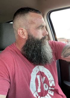 Big Bearded Men, Bad Dads, Big Beard, Car Selfies, Best Beard Styles, Red Beard, Big Beards