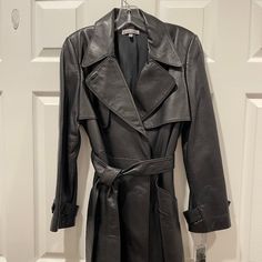 Anne Klein- Soft Black Leather Coat. Size Small. Brand New With Tags. Gorgeous Classic Piece! Elegant Black Leather Outerwear, Purple Fits, Black Leather Coat, Suede Blazer, Leather Blazer Jacket, Soft Jacket, Lambskin Leather Jacket, Belted Jacket, Vintage Leather Jacket