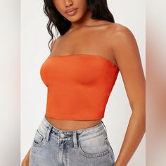 Never Worn And Still In Original Package Orange Tube Top Outfit, Orange Tube Top, Tube Top Outfits, Shein Basics, Preppy Tops, Top Summer Outfits, Womens Halter Tops, Y2k Aesthetic Outfits, Cropped Tube Top