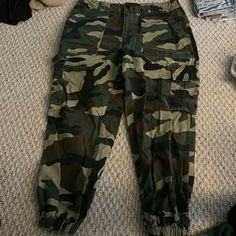 Camo Cargo Pants. Size Large. Never Worn Forever 21 Casual High Waist Pants, Casual High Waist Pants By Forever 21, Casual Trousers By Forever 21, Forever 21 Casual Trousers, Casual Forever 21 Bottoms With Cargo Pockets, Trendy Streetwear Bottoms From Forever 21, Forever 21 Cotton Bottoms For Fall, Forever 21 Casual Bottoms For Fall, Forever 21 Casual Streetwear Bottoms