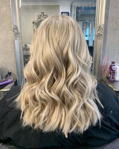 Full Head Highlights Short Hair, Full Foils Blonde, Brown Hair Heavy Blonde Highlights, Full Blonde Hair Color Ideas, Buttery Blonde Hair Highlights, Full Foil Highlights Brunettes, Blonde Hair Foils