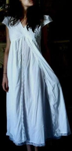 Gothic Nightgown, Pearl Bodice, Split Front Skirt, Cute Nightgowns, Victorian Nightgown, White Nightgown, Cotton Nightgown, Lace Nightgown, Vintage Nightgown