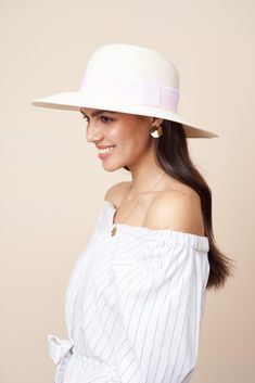 👒This summer, make those precious family memories that you will forever cherish, with the peace of mind that your love ones are protected from the often overlooked dangers of Ultraviolet Sun rays. 👜Packable: Whether travelling in vacation or enjoying cozy sunday morning, the Paris hat stays in shape in your suitcase/backpack. 📏Size Adjustable System: Inner Hook&Loop System (Velcro) designed to get you to a perfect fit! Snug fit or loose fit, it is really up to you! 🍃Breathable Material: Cream Wide Brim Felt Hat For Summer, Summer Cream Felt Hat With Curved Brim, White Hats For Kentucky Derby, Adjustable White Boater Hat For Travel, White Adjustable Boater Hat For Travel, Adjustable Cream Felt Hat For The Beach, Brimmed Felt Hat For Beach And Kentucky Derby, White Curved Brim Sun Hat For Travel, Flat Brim Felt Hat For Kentucky Derby Beach Events