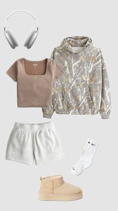 Casual Outfits For Teens, Cute Preppy Outfits, Cute Comfy Outfits, Simple Trendy Outfits, Cute Simple Outfits