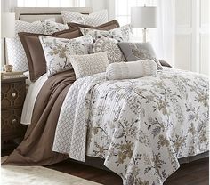 Levtex Home Pisa 3-Piece Floral Full/Queen Quilt Set - QVC.com Peacock Bedding, Bedding Linen, King Quilt Sets, Bedrooms Decor, Beautiful Rooms, Trellis Design, Inspire Me Home Decor, King Size Quilt, Linen Bedroom