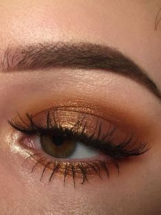 Warm Makeup, Maquillage On Fleek, Brow Mascara, Glitter Eye Makeup, Gold Eyeshadow, Eye Makeup Art