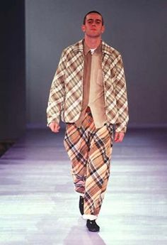 PLEASE ASK ANY QUESTION BEFORE BUYING THIS IS USED CLOTHING PLEASE DONT EXPECTED IT TO BE LIKE NEW OR IN PRISTINE CONDITION CDG HOMME PLUS AW97 TARTAN PLAID JACKET tag Comme Des Garcons material Wool 100% saiz on tag M (Medium) Mesasures About ( Approximately) -Armpit to Ampit : 20 inch -Length (back collar down) : 27 inch Condition : used good condition 8/10 **No Tears No Stains And No Hole** 🎈PLEASE READ THE DESCRIPTION AND POLICY BEFORE BUYING 🎈ACCEPT PAYMENT: PAYPAL ONLY ALL ITEM WILL BE S 90s Style Buttoned Outerwear For Fall, Japanese Fashion Designers, Mens 90s, Mens Button Up, Plaid Fashion, Vintage Plaid, Plaid Jacket, Mens Streetwear, Tartan Plaid