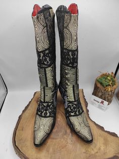 Bohemian Winter Boots With Snip Toe, Bohemian Snip Toe Winter Boots, Bohemian Winter Snip Toe Boots, Fitted Bohemian Leather Boots, Bohemian Festival Boots With Pointed Toe, Bohemian Winter Boots With Pointed Toe, Bohemian Snip Toe Boots For Festival, Bohemian Knee-high Boots For Festivals, Bohemian Pointed Toe Boots For Festivals