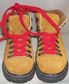 Vintage Deadstock/NOS Northwest Territory Leather Hiking Trail Mountain Boots Mens 7 Womens 8 1/2 - 9 Brown Red Laces by ShonnasVintage on Etsy Vintage Lace-up Boots For Outdoor Activities, Suede Lace-up Work Boots For Hiking, Round Toe Suede Hiking Boots, Suede Hiking Boots With Round Toe For Adventure, Red Round Toe Hiking Boots For Outdoor Activities, Vintage Brown Hiking Boots With Vibram Sole, Red Hiking Boots With Round Toe, Vintage Lace-up Hiking Work Boots, Vintage Hiking Boots With Round Toe For Adventure