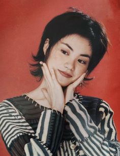 Faye Wong Hair, Faye Wong Short Hair, Faye Wong 90s, Faye Wong, Vintage Photography Women, Chihiro Y Haku, I Love Cinema, Hollywood California, Pose Reference Photo