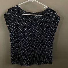 This Navy And White Polka Dot Shirt Is In Perfect Condition And Has Never Been Worn Before! Casual Polka Dot Shirt, Casual Polka Dot V-neck Blouse, Casual Polka Dot Tops For Spring, White Polka Dot Shirt, Dot Shirt, Polka Dot Shirt, Navy Tops, White Polka Dot, Shirt Color