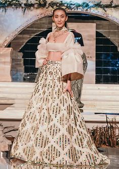 Fusion Lehenga, Wedding Edit, Happy Dresses, Indian Bride Outfits, Designer Lehengas