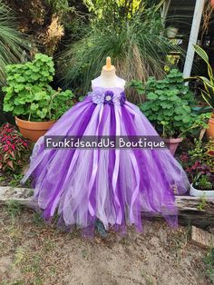 Welcome to Baby/Infants Clothing by Funkids&Us Boutique Absolutely beautiful lavender purple  Fairy Tutu Dress. The dress is fluffy and gorgeous design double layered of tulle in lavender and purple .  The bodice is embellishment of fabric flowers. flowers.. This dress is full and fluffy tutu dress . made to Order in full length size. Please check our size chart measurement.  *This Dress is not lined but gives excellent coverage as we use hundreds of yards tulle in designing this full gorgeous d Fairy Dress Purple, Dress With Wings, Lavender Fairy, Garden Fairy Costume, Wings Fairy, Purple Fairy, Girls Tutu Dresses, Flower Girl Dresses Tutu, Girl Tutu