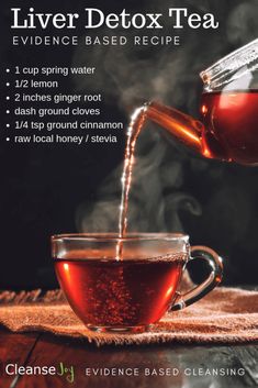 Liver Detox Tea : Best Tea For Liver Cleanse You Can Make At Home Liver Detox Tea, Books And Tea, Detox Tea Recipe, Cleanse Your Liver, Liver Diet, Smoothie Detox, Healthy Teas, Healthy Drinks Recipes, Liver Detox