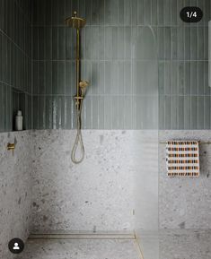 Primary Shower Ideas, Half Tile Wall, Bad Inspiration, Basement Bathroom, Bathroom Inspiration Decor, Upstairs Bathrooms, Main Bathroom, Family Bathroom, Bathroom Renos