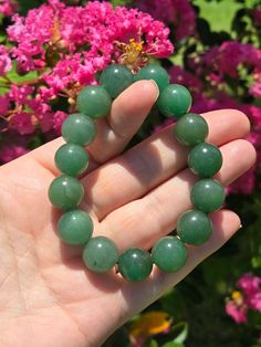 💚 This listing is for ONE green aventurine crystal bracelet. You will receive this exact piece. 💚 Vibrant green! 💚 14mm stretchy bracelet 💚 All orders are packaged with care, sent with love and gratitude🙏 Green Jade Stretch Bracelet For Meditation, Green Aventurine Stretch Bracelet Gift, Green Aventurine Bracelet, Aventurine Bracelet, Green Aventurine Crystal, Port Arthur, Aventurine Crystal, Stretchy Bracelets, Vibrant Green