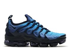 air vapormax plus "photo blue" Air Vapormax Plus, Nike Air Vapormax Plus, Flight Club, Nike Vapormax, Nike Shoes Air Max, Fresh Shoes, Air Vapormax, Nike Air Vapormax, Blue Sneakers