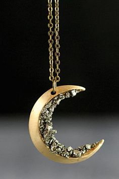 Product name: Vintage Moon-shaped Diamond Necklace Product material: Alloy Product size: chain length 46+5cm  pendant: 3.3cm Product weight: 4g Product color: Gold Crescent Moon Necklace Gold, Vintage Moon, Retro Glamour, Crescent Necklace, Crescent Moon Necklace, Celestial Jewelry, Gothic Jewelry, Moon Necklace, Crescent Moon