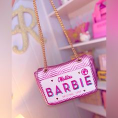 Malibu Barbie Original 1959 Shoulder Bag Skinnydip London X Barbie Nwt - Never Used Metallic Pink Gold Tone Hardware Chevron Quilted Tiktok Viral Shoulder Or Crossbody Bag Owl Handbag, London Accessories, Skinnydip London, Jelly Bag, Malibu Barbie, Tiktok Viral, Chevron Quilt, Metallic Pink, Barbie Girl