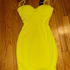 New, Too Short For Me Yellow Bodycon Dress With Spaghetti Straps For Spring, Yellow Spaghetti Strap Bodycon Dress For Spring, Yellow Spaghetti Strap Dress For Night Out, Yellow Casual Bodycon Dress For Party, Casual Yellow Bodycon Dress For Party, Yellow Mini Dress With Spaghetti Straps For Night Out, Yellow Spaghetti Straps Mini Dress For Night Out, Casual Yellow Mini Dress For Night Out, Yellow Fitted Mini Dress With Spaghetti Straps