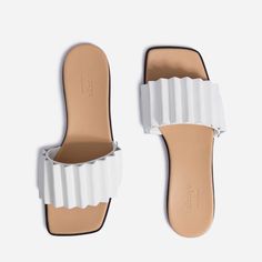 Louise Slide Sandal - White – Mlouye Secret Sale, New Launch, Wide Bands, Leather Wraps, Slide Sandals, Slip On Sandal, Open Toe, Sense, In Italy