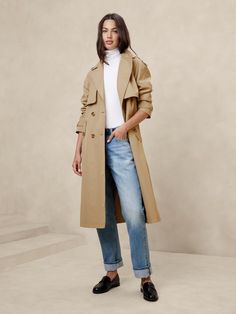 Timeless Trench Coat | Banana Republic Factory Jeans With Trench Coat Casual, Timeless Coats For Women, French Trench Coat, Fall Trench Coat, Paris Fall Fashion, Campus Fashion, Fall Trench, Women Trench Coat, French Capsule Wardrobe