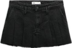 Edgy Zara Bottoms For Spring, Casual High Waist Mini Skirt By Zara, Zara Casual High Waist Mini Skirt, Trendy Pleated Zara Bottoms, Zara Casual Pleated Skort, Casual Pleated Zara Bottoms, Zara Casual Pleated Bottoms, Zara Trendy Pleated Skirt, Casual High Waist Zara Mini Skirt