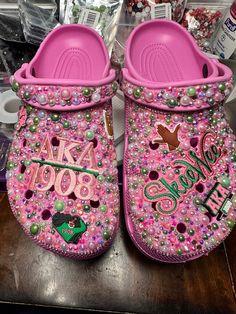 Customs for the pretty girls in pink and green 💚 Aka Probate Gifts Room, Aka Crossing Gifts, Aka Crocs, Alpha Kappa Alpha Crafts, Aka Clothing, Alpha Kappa Alpha Founders, Junk Socks, Alpha Kappa Alpha Christmas, Aka Apparel