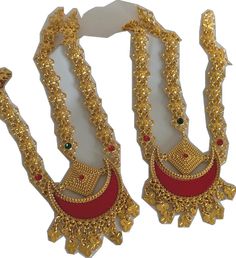 Gold Jewelry With Meenakari For Puja, 22k Gold Tilla Jewelry For Puja, Traditional Hand Set Tikka For Eid, Gold Temple Jewelry Tikka For Eid, Traditional Latkan Jewelry For Eid, Traditional Latkans Jewelry For Eid, Traditional Gold Tikka, Traditional Gold Temple Necklace With Meenakari, Elegant Gold Tikka For Navratri