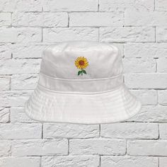 Embroidered Sunflower on black bucket hat - DSY Lifestyle Cheap Yellow Bucket Sun Hat, Sunflower Bucket Hat, Sunflower Bucket, Sunflower Embroidery, Bucket Hat Style, Bucket Hat Summer, Embroidered Bucket Hat, Hat Flower, Bucket Hat White