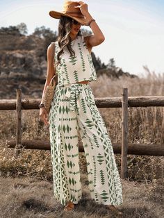 Summer Printed Wide Leg Sets, Bohemian Beach Sets With Printed Details, Bohemian High-waisted Wide Leg Pants For Beach, Bohemian Wide-leg Sets For Summer, Outfits For Spain, Bohemian Printed Wide-leg Pants, Hippy Style, Loose Tank, Loose Tank Tops