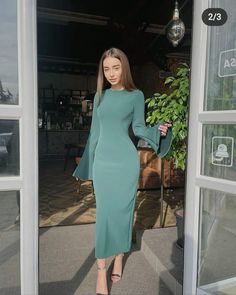 Formal Dresses Modest Classy, Full Sleeve Silk Dress, Cute Dresses For Church Modest, Modest Dresses For Church Simple, Short Mini Dress Classy, Modest Glam Outfit, Graduation Dress Modest Classy, Business Casual Midi Dress, Modest Formal Outfits For Women