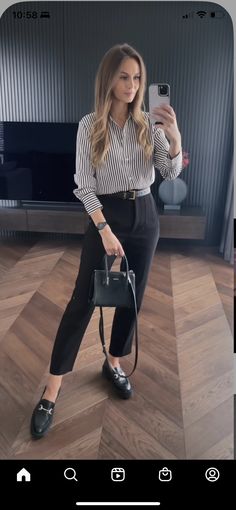 Smart Casual Work Outfit, Casual Work Outfits Women, Corporate Attire, Business Casual Outfits For Work, Casual Day Outfits, Elegante Casual, Classy Work Outfits, Stylish Work Outfits, Casual Chic Outfit